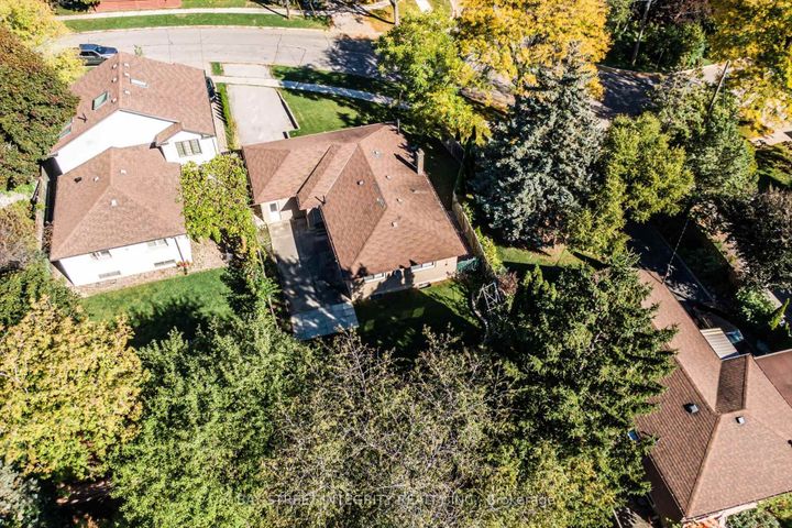Photo 38 at 1 Caines Avenue, Newtonbrook West, Toronto