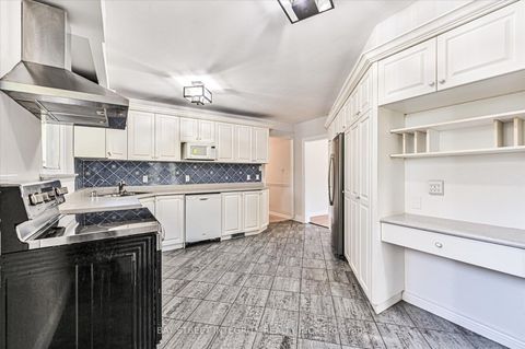 Photo 13 at 1 Caines Avenue, Newtonbrook West, Toronto