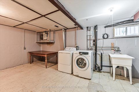 Photo 31 at 1 Caines Avenue, Newtonbrook West, Toronto