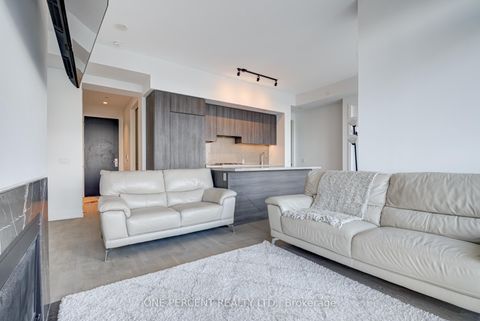 Photo 2 at 6108 - 7 Grenville Street, Bay Street Corridor, Toronto