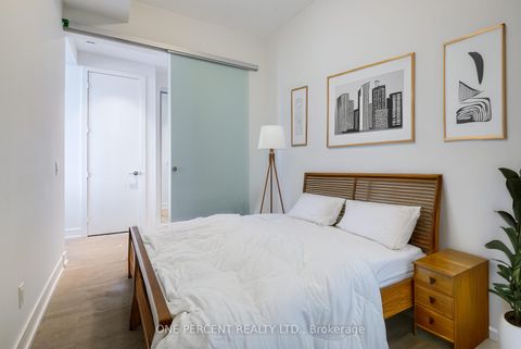 Photo 23 at 6108 - 7 Grenville Street, Bay Street Corridor, Toronto