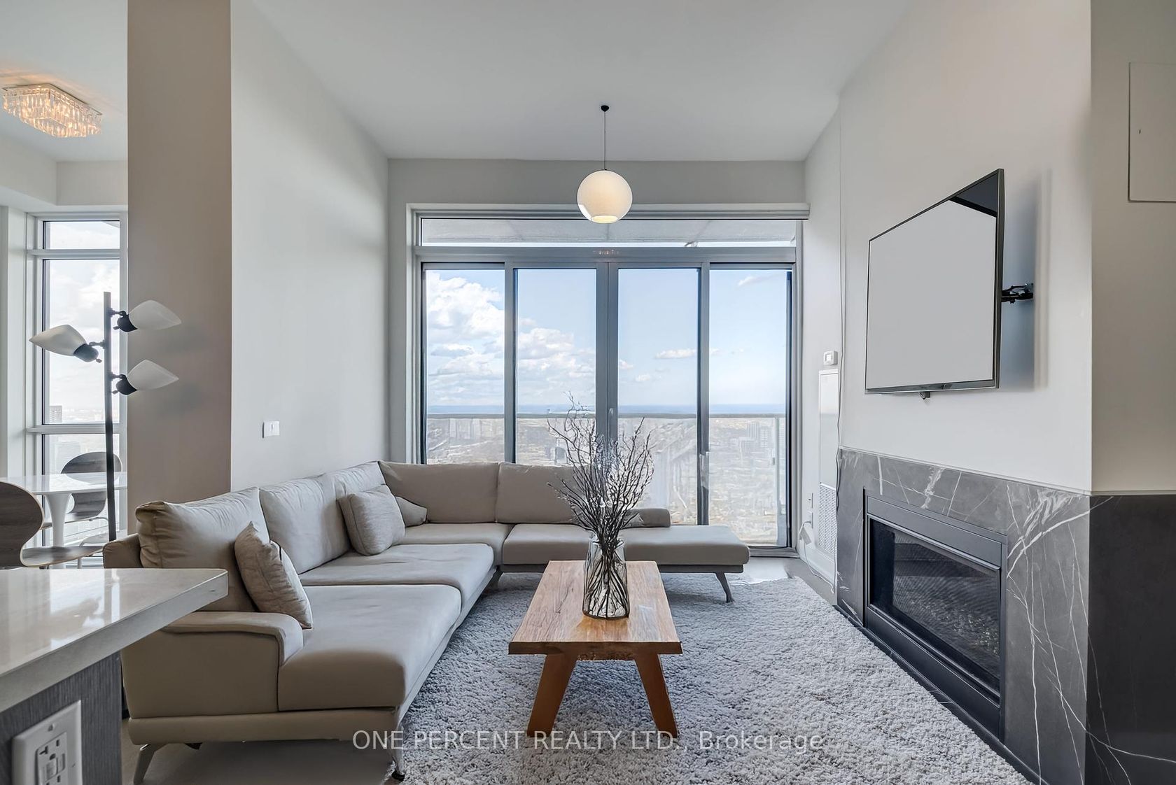 6108 - 7 Grenville Street, Bay Street Corridor, Toronto 