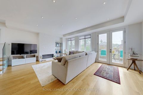 Photo 4 at 743 Glencairn Avenue, Lawrence, Toronto