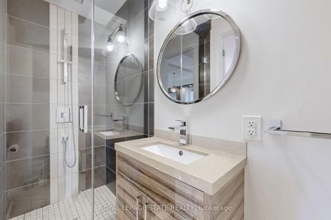Photo 13 at 743 Glencairn Avenue, Lawrence, Toronto