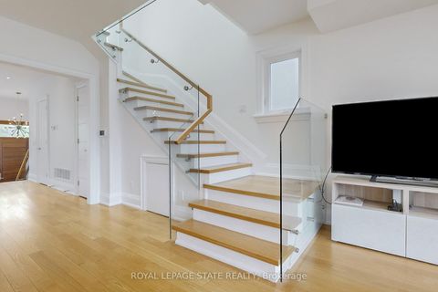 Photo 16 at 743 Glencairn Avenue, Lawrence, Toronto
