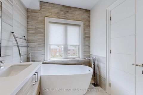 Photo 22 at 743 Glencairn Avenue, Lawrence, Toronto