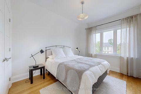 Photo 25 at 743 Glencairn Avenue, Lawrence, Toronto