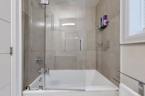 Photo 35 at 743 Glencairn Avenue, Lawrence, Toronto