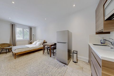 Photo 36 at 743 Glencairn Avenue, Lawrence, Toronto