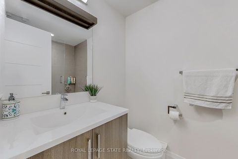 Photo 38 at 743 Glencairn Avenue, Lawrence, Toronto
