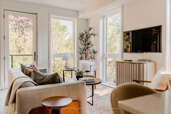 Photo 7 at 52 - 35 Birchcliff Avenue, Cliffside, Toronto