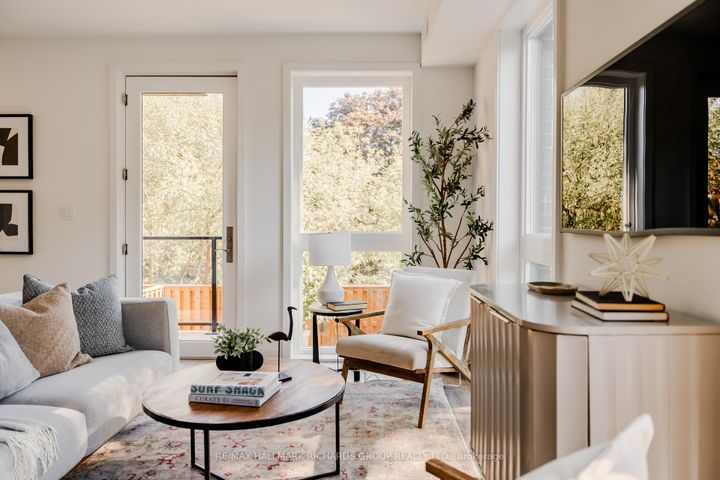 Photo 9 at 52 - 35 Birchcliff Avenue, Cliffside, Toronto