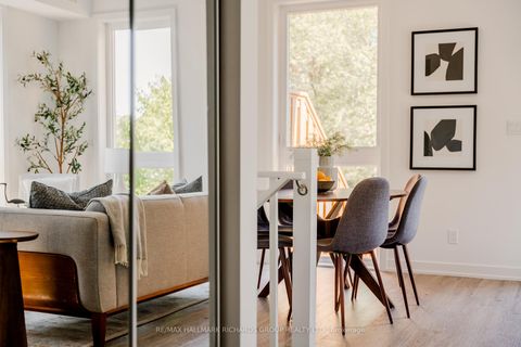 Photo 11 at 52 - 35 Birchcliff Avenue, Cliffside, Toronto