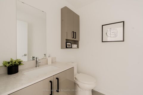 Photo 13 at 52 - 35 Birchcliff Avenue, Cliffside, Toronto
