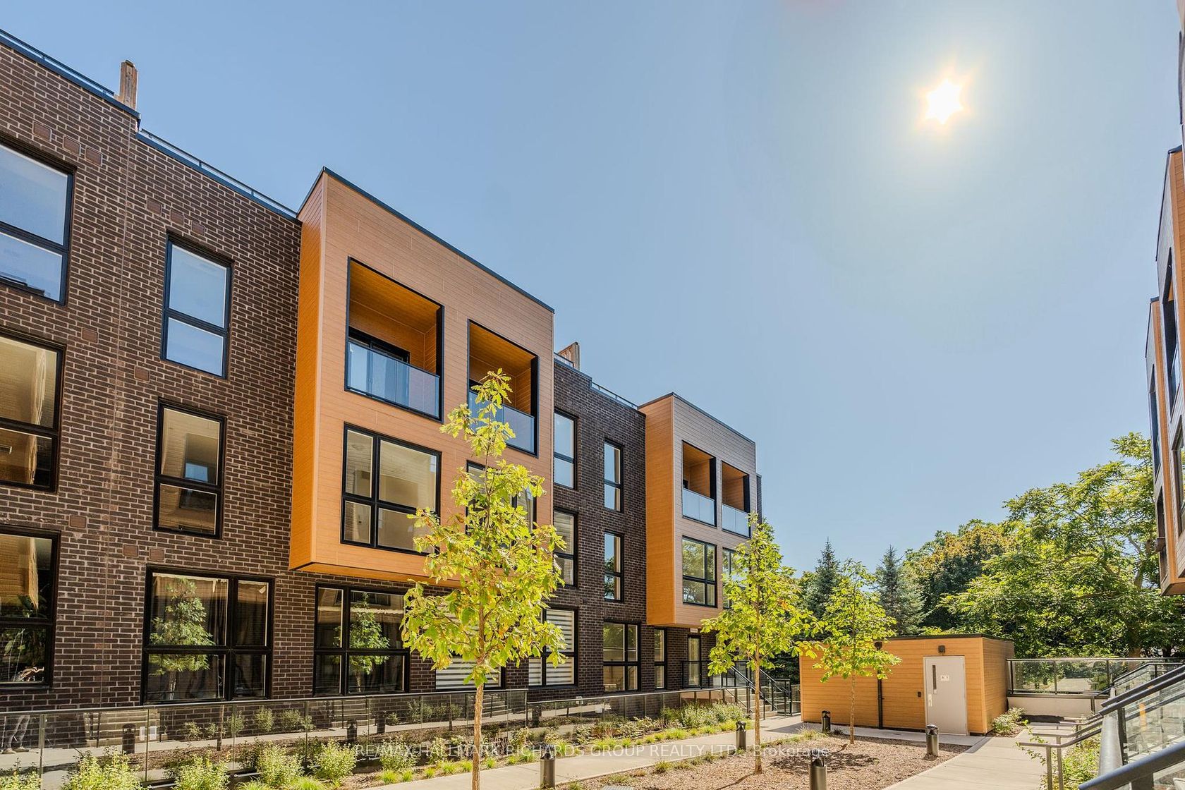 52 - 35 Birchcliff Avenue, Cliffside, Toronto 2