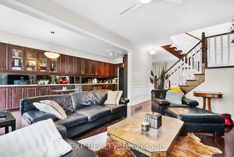 Photo 6 at 24 - 450 Worthington Avenue, Oak Ridges Lake Wilcox, Richmond Hill