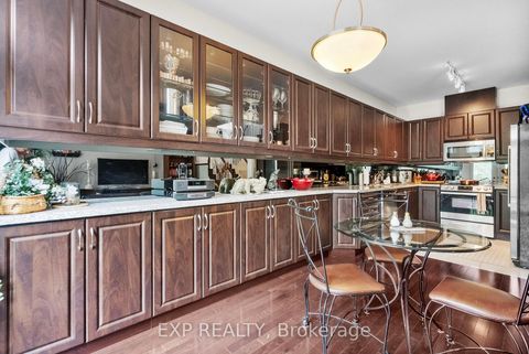 Photo 8 at 24 - 450 Worthington Avenue, Oak Ridges Lake Wilcox, Richmond Hill