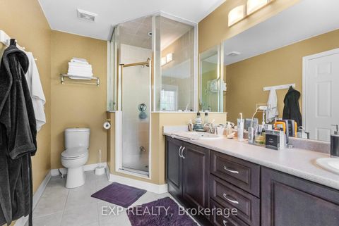 Photo 20 at 24 - 450 Worthington Avenue, Oak Ridges Lake Wilcox, Richmond Hill