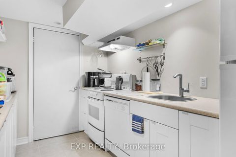 Photo 37 at 24 - 450 Worthington Avenue, Oak Ridges Lake Wilcox, Richmond Hill