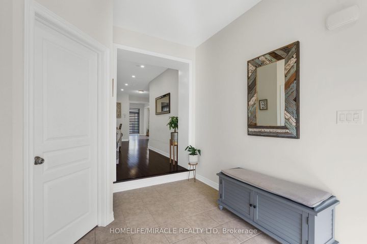 Photo 5 at 26 Fitzgibson Street, Credit Valley, Brampton