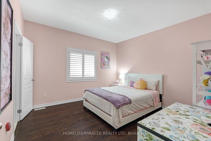 Photo 23 at 26 Fitzgibson Street, Credit Valley, Brampton