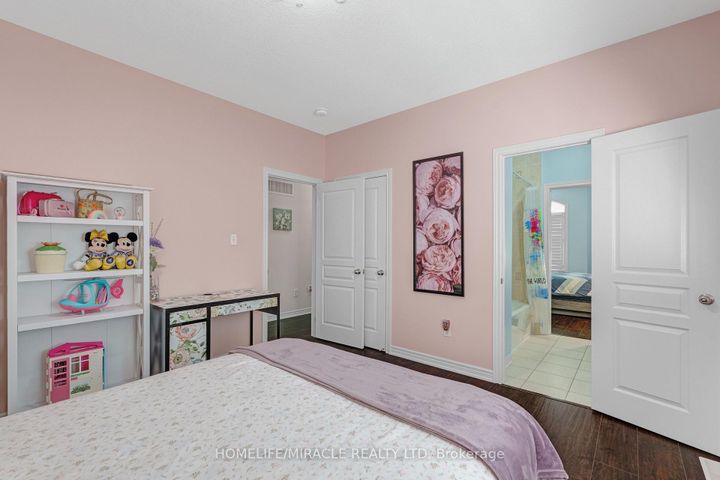 Photo 25 at 26 Fitzgibson Street, Credit Valley, Brampton