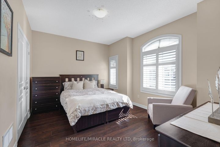 Photo 31 at 26 Fitzgibson Street, Credit Valley, Brampton