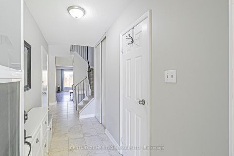 Photo 8 at 134 Walton Drive, Aurora Village, Aurora