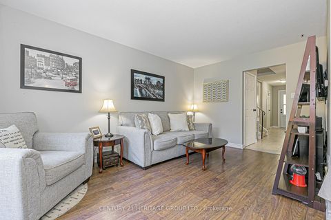 Photo 13 at 134 Walton Drive, Aurora Village, Aurora