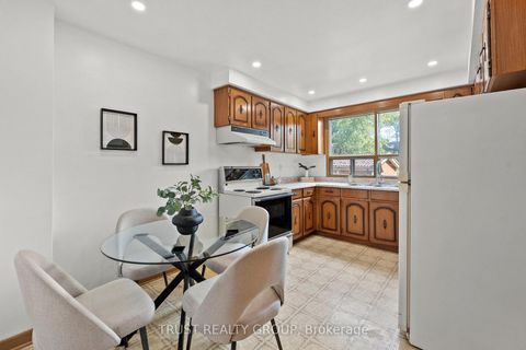 Photo 7 at 43 Westminster Avenue, Roncesvalles, Toronto