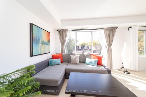 Photo 8 at 303 - 211 Randolph Road, Leaside, Toronto