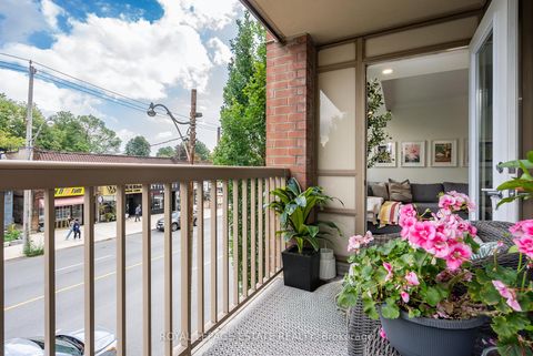 Photo 38 at 313 - 900 Mount Pleasant Road, Mount Pleasant West, Toronto