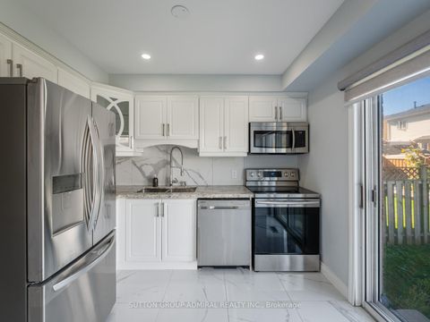Photo 6 at 93 McMann Crescent, Courtice, Clarington