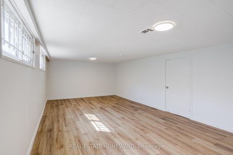 Photo 28 at 7 Jacinta Drive, Rustic, Toronto