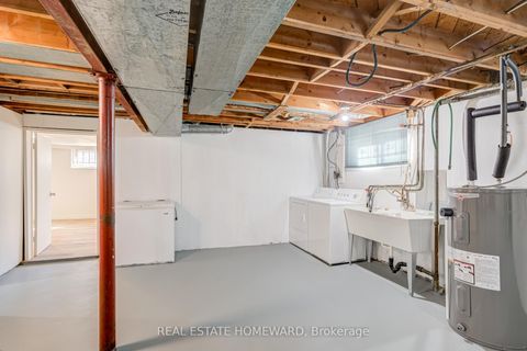 Photo 33 at 7 Jacinta Drive, Rustic, Toronto