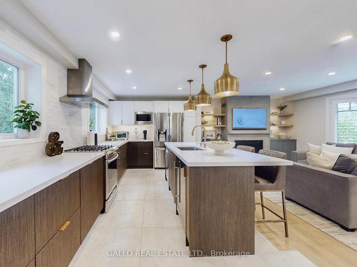 Photo 6 at 17 Sir Caradoc Place, Markham Village, Markham