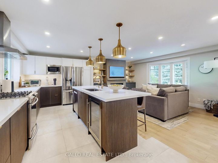 Photo 7 at 17 Sir Caradoc Place, Markham Village, Markham