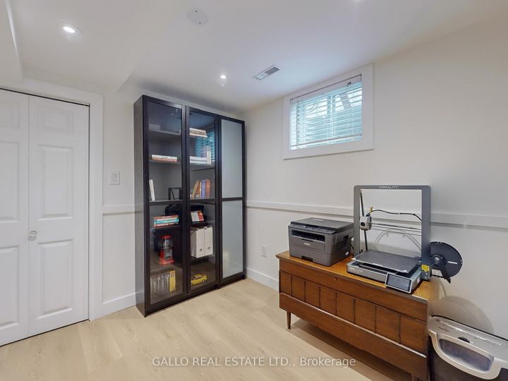 Photo 20 at 17 Sir Caradoc Place, Markham Village, Markham