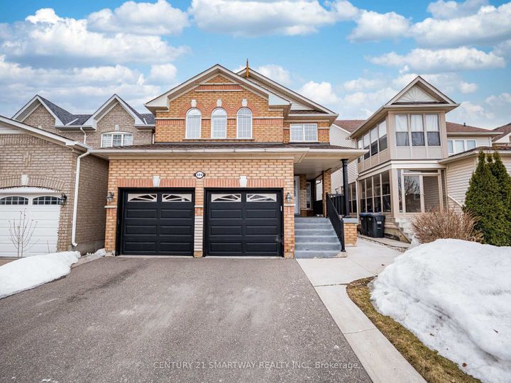 Photo 0 at 124 Porchlight Road, Fletcher's Creek Village, Brampton