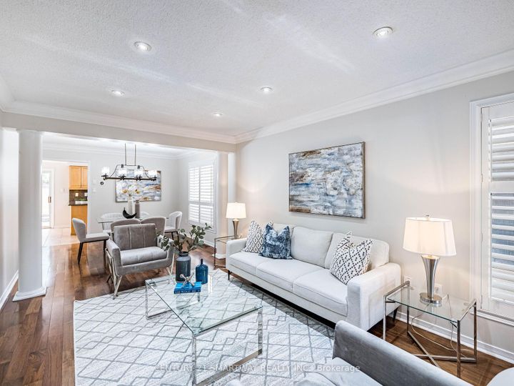 Photo 8 at 124 Porchlight Road, Fletcher's Creek Village, Brampton