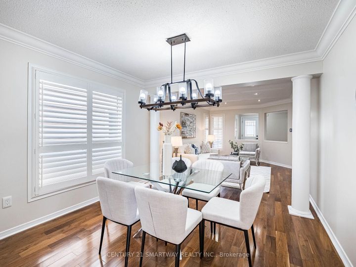 Photo 10 at 124 Porchlight Road, Fletcher's Creek Village, Brampton