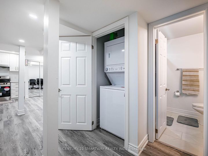Photo 45 at 124 Porchlight Road, Fletcher's Creek Village, Brampton