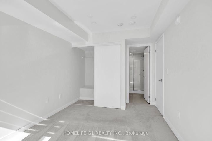 Photo 16 at 5 - 3429 Ridgeway Drive, Erin Mills, Mississauga