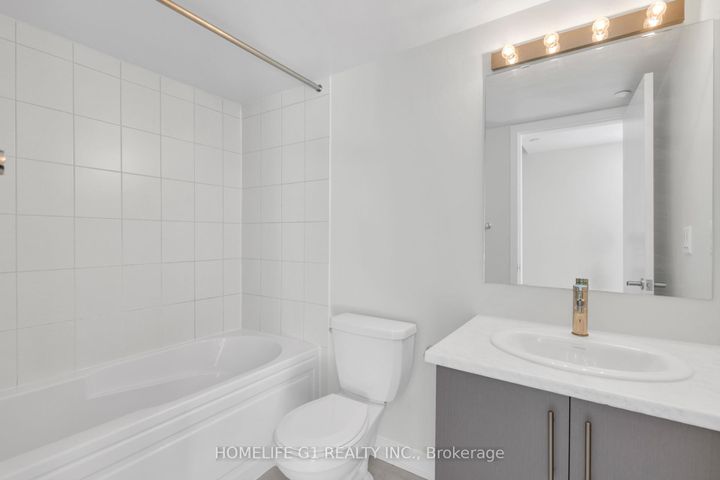 Photo 19 at 5 - 3429 Ridgeway Drive, Erin Mills, Mississauga
