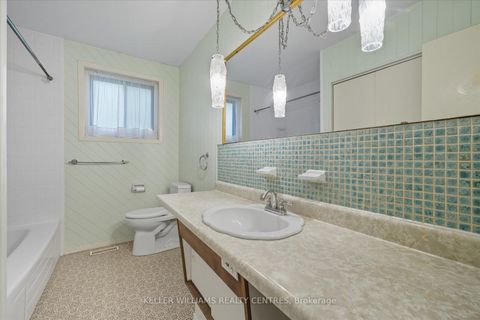 Photo 22 at 112 Eden Court, Leslie Valley, Newmarket