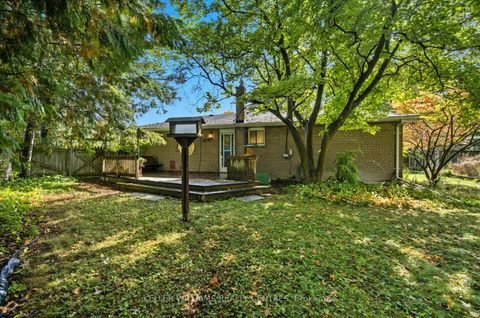 Photo 42 at 112 Eden Court, Leslie Valley, Newmarket