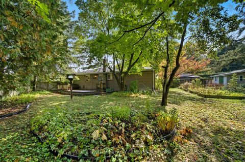 Photo 49 at 112 Eden Court, Leslie Valley, Newmarket