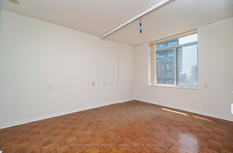 Photo 13 at 703 - 39 Parliament Street, Waterfront Communities C8, Toronto