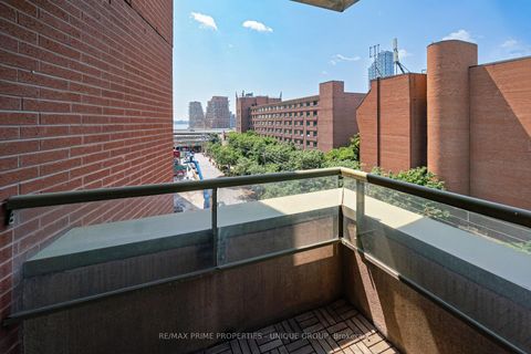 Photo 19 at 703 - 39 Parliament Street, Waterfront Communities C8, Toronto