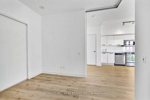 Photo 14 at 3210 - 33 Charles Street E, Yonge Corridor, Toronto